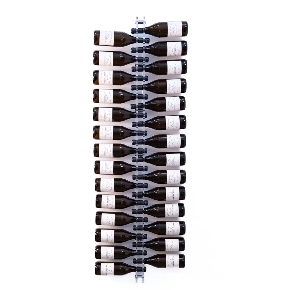 Player150 Black plexiglas wijnrek – Wanddisplay voor 28 flessen in hoogglans zwart